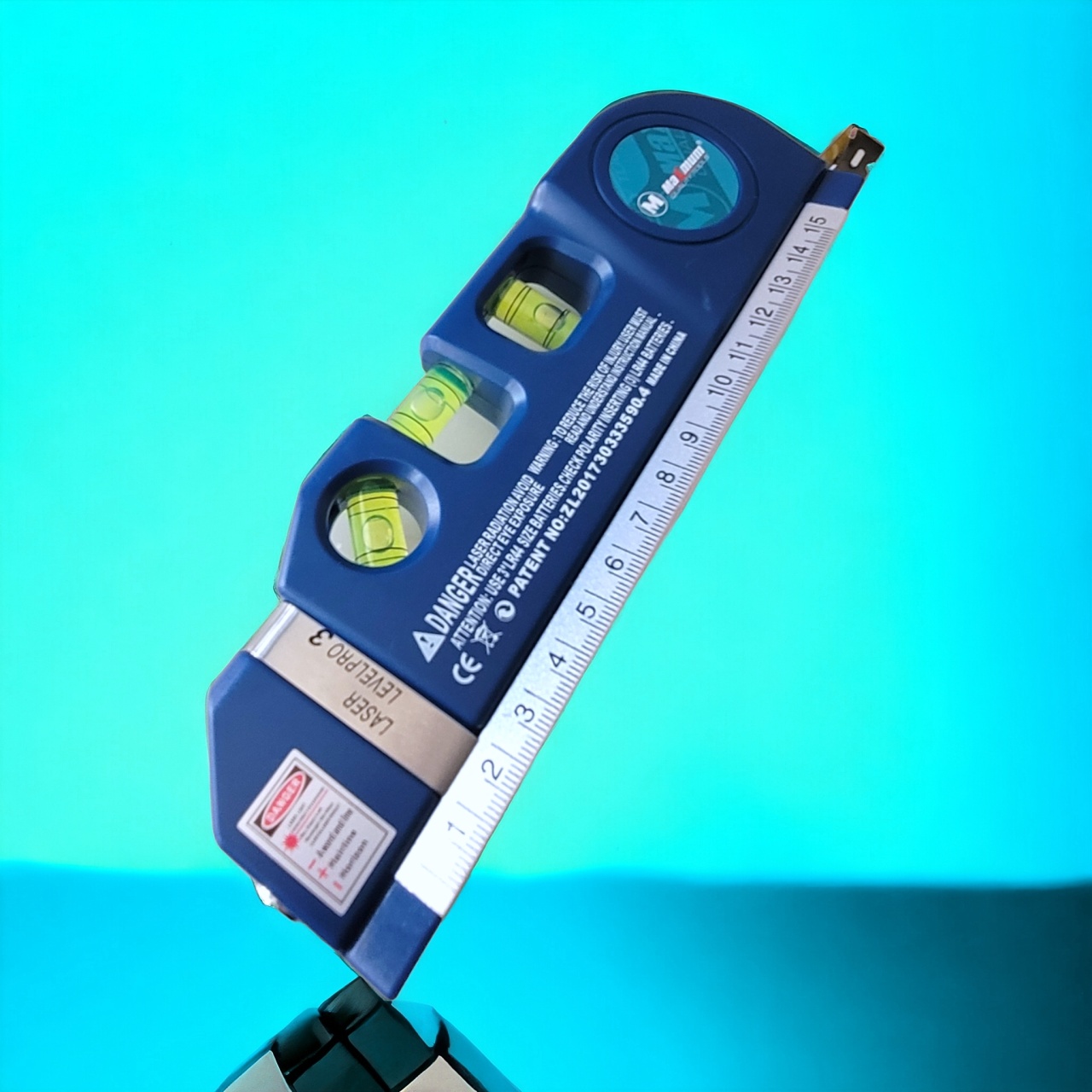 рулетка лазерная 250 см - мини уровень 15 см, 3 глазка, "maximum" mx 14565 оптом